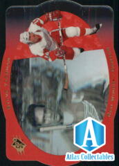 1996-97 SPx Red Wings #14 Steve Yzerman Die-Cut Hologram